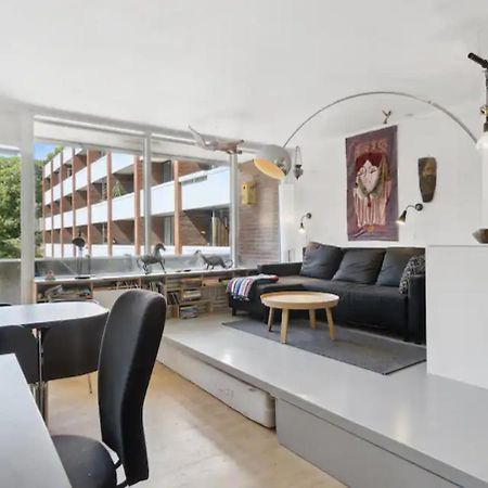 קופנהגן First Row Apartment With Balcony To The Ramparts מראה חיצוני תמונה