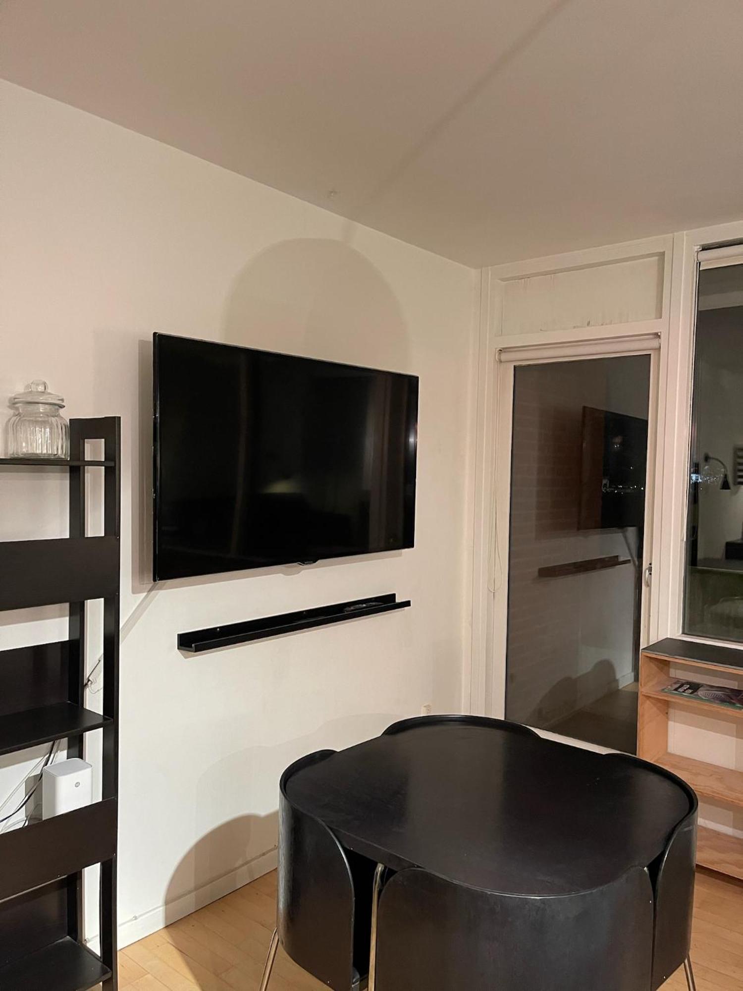 קופנהגן First Row Apartment With Balcony To The Ramparts מראה חיצוני תמונה